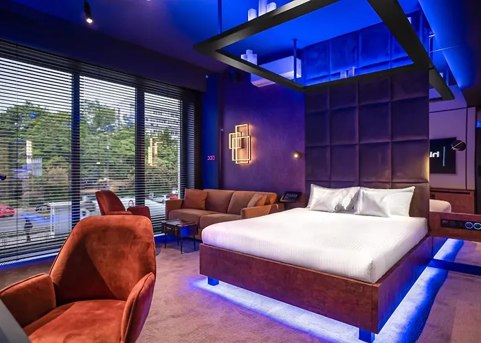 High Life Aparts 3* Warszawa